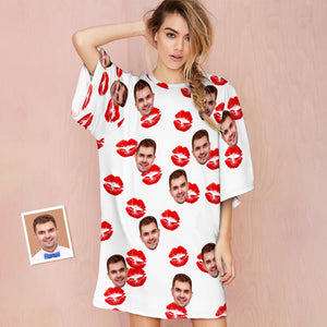 カスタム写真部屋着 - 写真入れ可能なパジャマ-オーダーメイドの女性用超特大パジャマ面しろいプレゼント唇柄