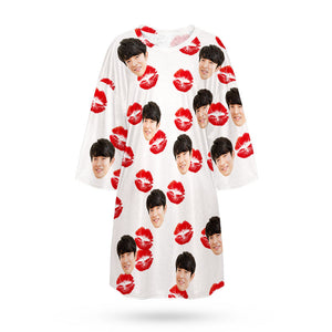カスタム写真部屋着 - 写真入れ可能なパジャマ-オーダーメイドの女性用超特大パジャマ面しろいプレゼント唇柄