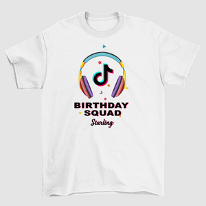カスタム誕生日シャツ-TikTokチームの誕生日シャツ-ベストチームの誕生日シャツ