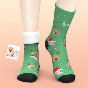 カスタム厚手フェイスソックス-ペット写真入れ名入れ可能なサンタ帽子と鹿の角柄のオリジナル秋冬用暖かいクリスマス靴下プレゼント