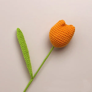 かぎ針編み花造花手作りの編み物-チューリップの手編みプレゼント